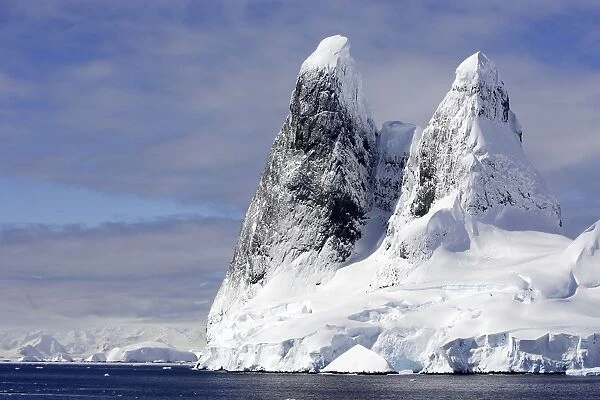 Neumeyer channel - Antarctic Peninsula