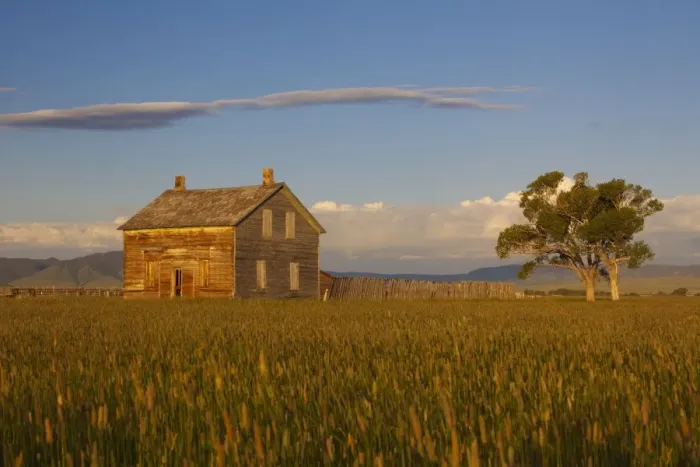 Framed Print : Old Farm house on prairie - southern Wyoming - July - USA Framed Print : Old Farm house on prairie - southern Wyoming - July - USA