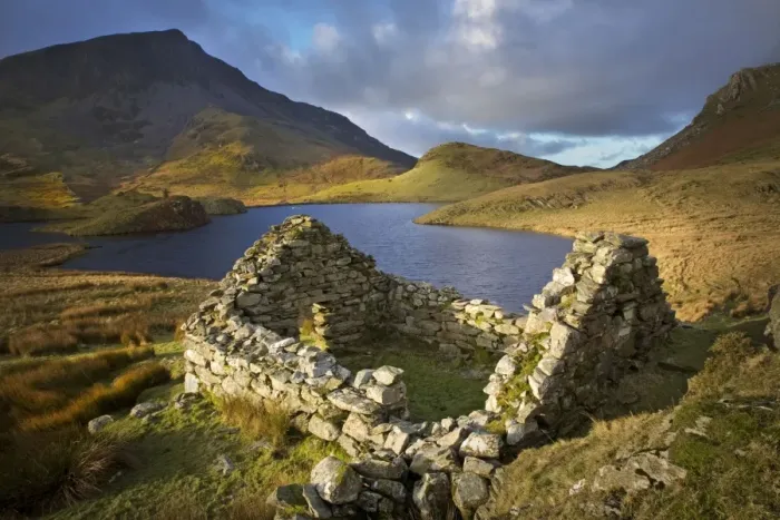 Framed Print : Old ruin over looking Llyn Dwyarchen in beautiful stormy light - North Wales - UK Framed Print : Old ruin over looking Llyn Dwyarchen in beautiful stormy light - North Wales - UK