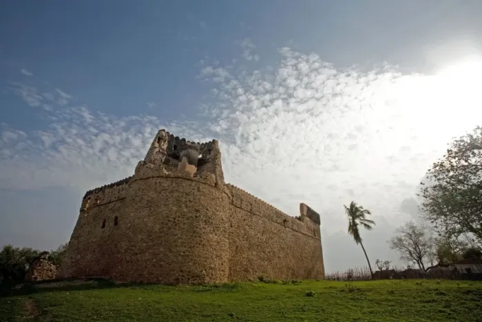 Framed Print : Omani Fortress - built at the beginning of the 16th century - Kilwa Kisiwani is an ancient port city on th east african coast - since then it was destroyed and rebuilt many times - Kilwa Kisiwani - Tanzania - Afrca Framed Print : Omani Fortress - built at the beginning of the 16th century - Kilwa Kisiwani is an ancient port city on th east african coast - since then it was destroyed and rebuilt many times - Kilwa Kisiwani - Tanzania - Afrca