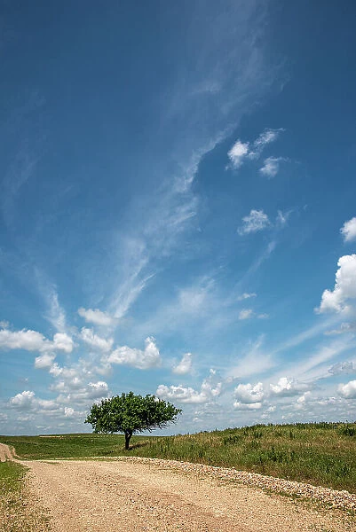 Partly cloudy day in the Flint Hills of Kansas Date: 05-07-2020