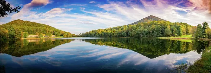 Framed Print : Peaks Of Otter lake reflections panorama, Blue Ridge Parkway, USA. Date: 04-10-2018 Framed Print : Peaks Of Otter lake reflections panorama, Blue Ridge Parkway, USA. Date: 04-10-2018