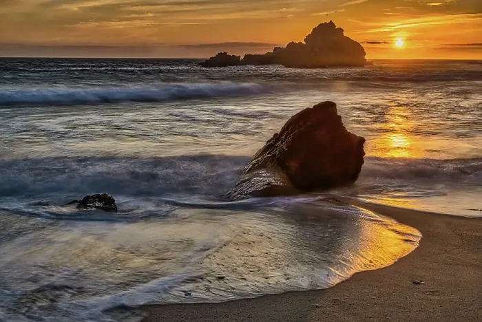 Framed Print : Pfeiffer Beach, Big Sur, California. Date: 07-04-2021