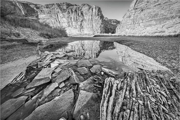 Framed Print : Pool, Colorado River, Moab, Utah Date: 05-03-2021
