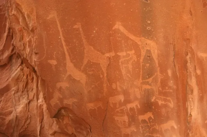 Framed Print : Rock Engravings. Twyfelfontein. Namibia Betweeen -5600 BC et _2500 BC Framed Print : Rock Engravings. Twyfelfontein. Namibia Betweeen -5600 BC et _2500 BC