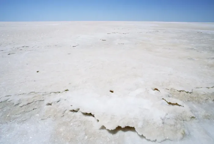 Framed Print : Salt surface of Lake Eyre North Lake Eyre National Park, South Australia JLR04320