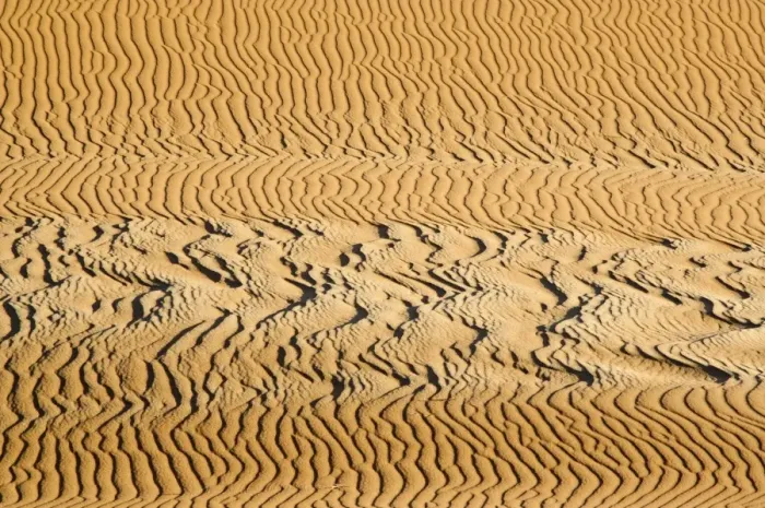 Framed Print : Sand patterns - Sossusvlei - Namibia Framed Print : Sand patterns - Sossusvlei - Namibia