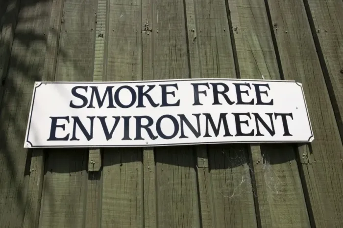 Framed Print : Sign - smoke free environment notice on cafe Rotorua, North Island, New Zealand Framed Print : Sign - smoke free environment notice on cafe Rotorua, North Island, New Zealand