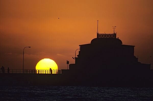 St Kilda Pier at sunset Melbourne, Victoria, Australia JLR00141
