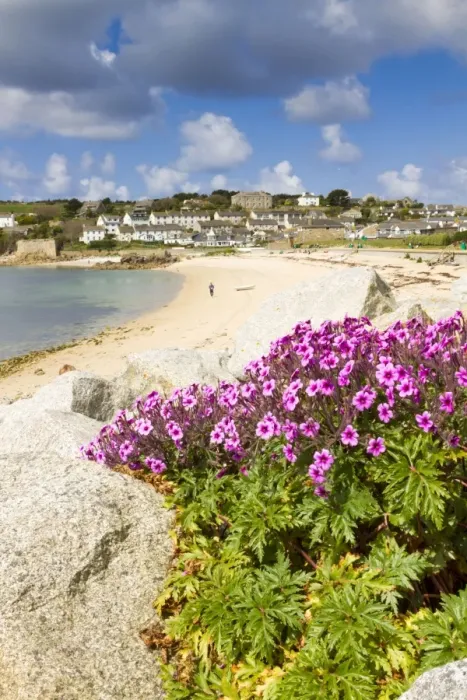 Framed Print : St Mary's - Porth Cressa - Isles of Scilly - UK Framed Print : St Mary's - Porth Cressa - Isles of Scilly - UK