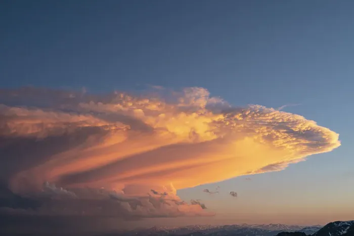 Framed Print : Sunset cloud over the Arapaho National Forest, Colorado Date: 14-06-2021 Framed Print : Sunset cloud over the Arapaho National Forest, Colorado Date: 14-06-2021