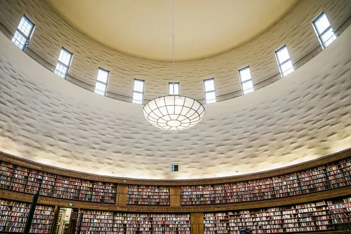 Framed Print : Sweden, Stockholm, City Library, circular interior by architect Erik Gunnar Asplund Date: 07-05-2019 Framed Print : Sweden, Stockholm, City Library, circular interior by architect Erik Gunnar Asplund Date: 07-05-2019