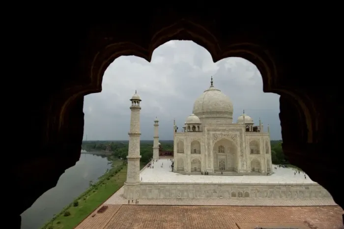 Framed Print : Taj Mahal - through arch Framed Print : Taj Mahal - through arch