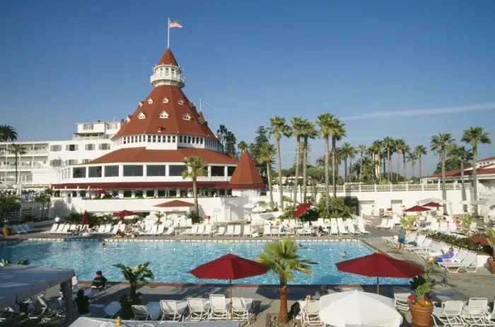 Framed Print : USA FG 11421 Hotel del Coronado, San Diego, California © Francois Gohier / ARDEA LONDON Framed Print : USA FG 11421 Hotel del Coronado, San Diego, California © Francois Gohier / ARDEA LONDON