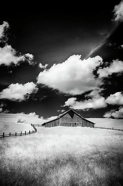 USA, Palouse Country, Washington State, Infrared Palouse fields and barn Date: 11-06-2011