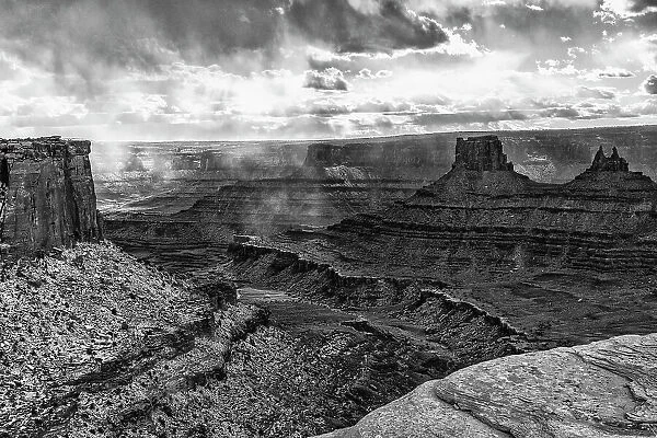 USA, Utah. Black and white image. Stormy canyons from the Bighorn Overlook trail at Dead Horse State Park. Date: 16-02-2021