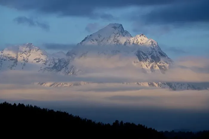 Framed Print : USA, Wyoming, Grand Teton National Park. Sunrise on cloudy Teton Range. Date: 05-05-2021 Framed Print : USA, Wyoming, Grand Teton National Park. Sunrise on cloudy Teton Range. Date: 05-05-2021