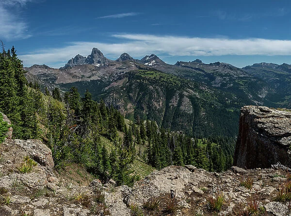 USA, Wyoming. View of Grand Teton and National Park from west, Jedediah Smith Wilderness Date: 24-08-2019