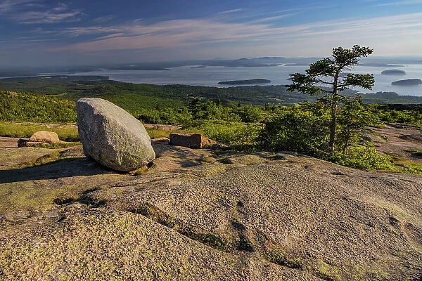 View from Cadillac Mountain looking down onto Frenchman Bay in Acadia National Park, Maine, USA Date: 21-06-2021