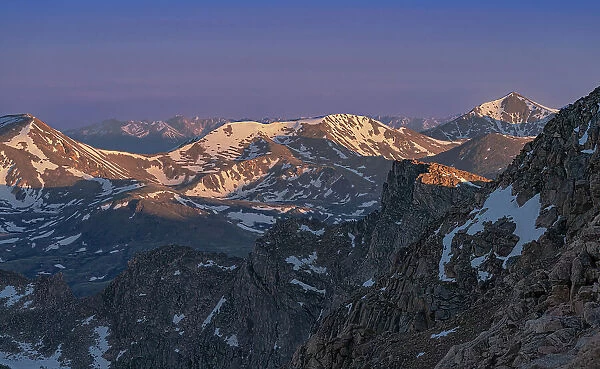 View from Mount Evans looking west, Colorado Date: 15-06-2021