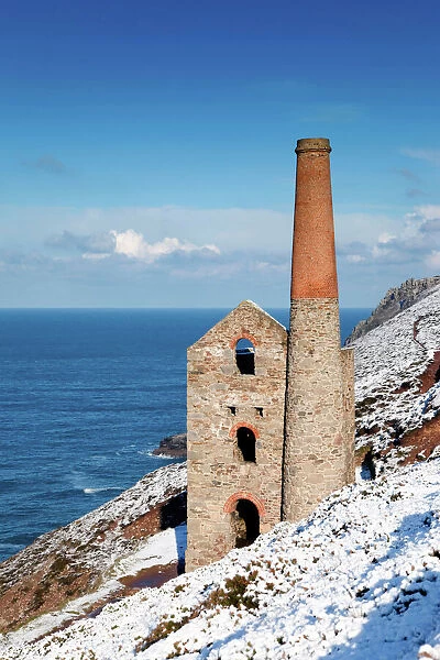 Wheal Coates - engine house in winter snow - St Agnes - Cornwall - UK