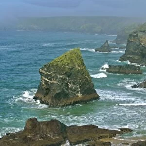 Bedruthan Steps overview over rugged coastline and sea stacks Cornwall, England, UK