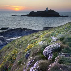 Godrevy at sunset - Cornwall - UK Godrevy at sunset - Cornwall - UK