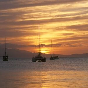 Isla Margarita / Margarita Island - sunset over boats from Juan Griego
