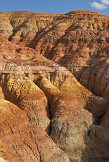 Images Dated 15th September 2006: 5 Coloured Mountains - Xinjiang China