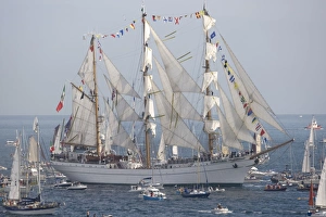 Images Dated 13th September 2008: 500 Tall Ships Regatta - Cuauhtemoc three masted barque Funchal - Pendennis Point Falmouth