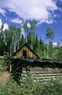 Siberia Prints: Abandoned hut of a forest keeper on river Negustyah bank (typical siberian log-hut)