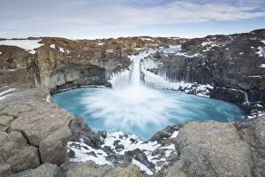 Images Dated 10th February 2017: Aldeyjarfoss waterfall situated on the Skjalfandafljot