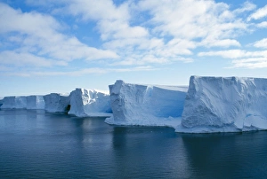 Images Dated 13th July 2004: Amery Ice Shelf East Antarctica