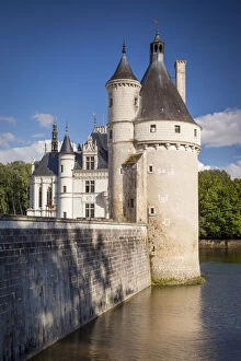 Ancient Guard Tower and Chateau Chenonceau