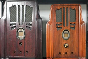 City Collection: Antique radios. Date: 29-12-2017