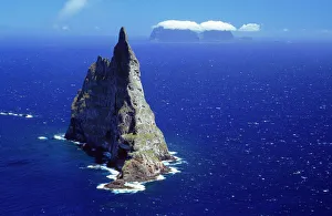 <b class=qtipBold><figcaption>Australia - Ball's pyramid</figcaption></b><br>JPF-9156 Australia - Ball's pyramid Lord Howe Island, Mt. Lidgbird & Mt Gower covered by clouds. An erosional remnant of a shield volcano & caldera formed 7 million years ago. 551 meters high. A sea stack in the Tasman Sea, part of the Lord Howe Island Marine Park. Largest sea stack in the world. Jean Paul Ferrero Please note that prints are for personal display purposes only and may not be reproduced in any way.<br><em>© Jean-Paul Ferrero/ardea.com</em> Australia - Ball's pyramid