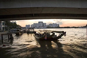 Moor Gallery: Bangkok, Thailand. A sunset over a Bangkok