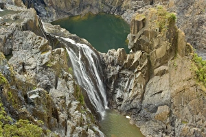 Images Dated 7th September 2008: Barron Falls and Gorge - impressive narrow gorge and Barron Falls