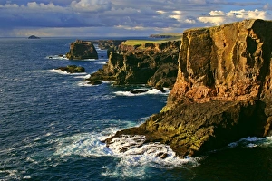 Images Dated 27th May 2007: Basalt cliffs - rugged basalt cliffs of Eshaness in last evening light