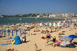 Beach scene in the bay at Saint-Jean-de-Luz