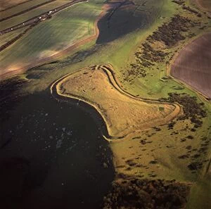 Forts Gallery: Beacon Hill, an Iron Age hill fort, Burghclere, Hampshire