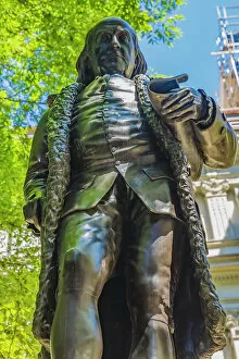 Statue Collection: Benjamin Franklin Statue, Boston, Massachusetts. Front of the Boston Latin School founded 1635