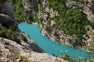 Images Dated 27th March 2013: Boating in Gorges du Verdon, Alpes de Haute