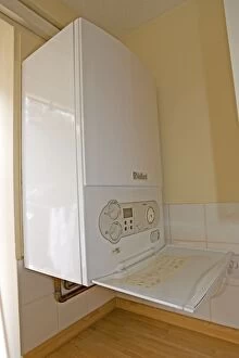 Images Dated 31st August 2007: Bolier - Vaillant EcoTec Plus modern combination or compact combi boiler installed in small flat