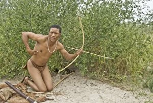 Bushmen Gallery: Bushman - with bow and arrow and hunting gear