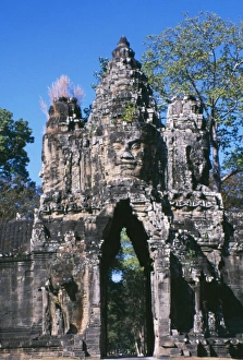 Images Dated 27th May 2010: CAMBODIA - ANGKOR WAT