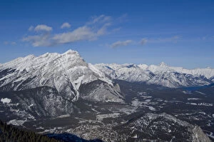 Images Dated 18th March 2009: Canada, Alberta, Banff. Views of Banff &