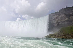 Canada, Ontario, Niagara Falls. Canadian