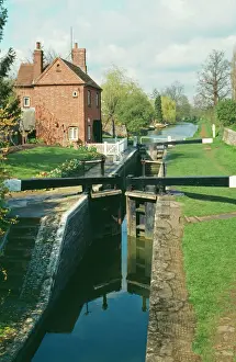 Canals Prints: Canal Lock - on Oxford canal at Cropredy, Oxon, Oxfordshire