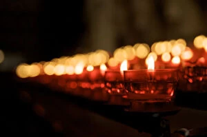 Flanders Gallery: Candles at Heilig-Bloedbasiliek (Basilica)